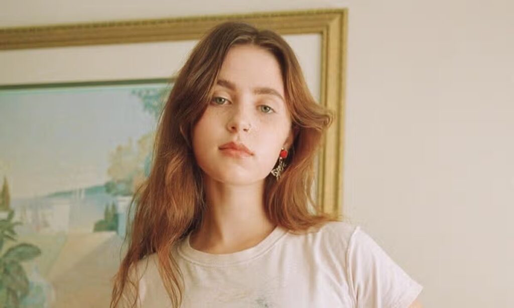 clairo age